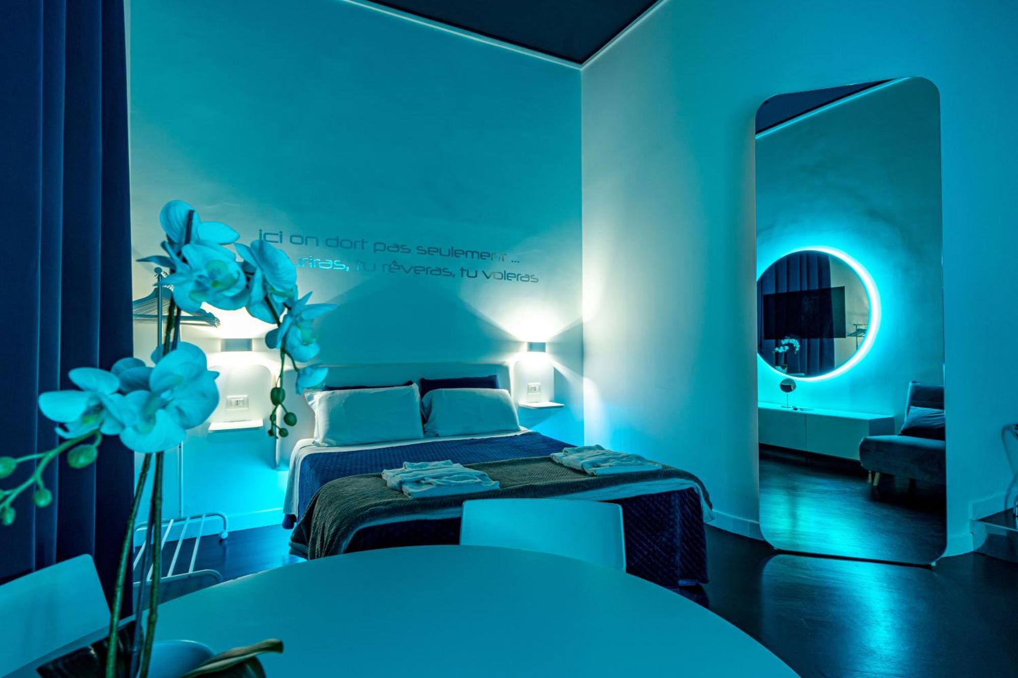 Skyhouse Duomo Bed & Breakfast Napoli Eksteriør bilde